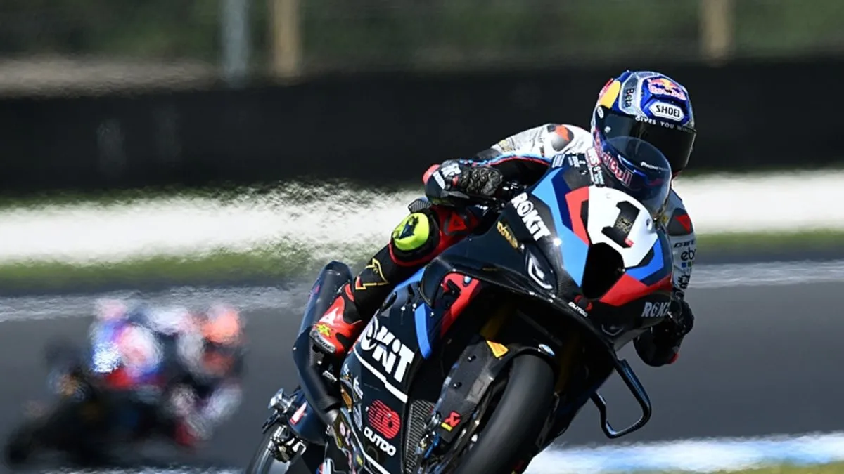 Toprak Razgatlıoğlu, podyum mücadelesi için İtalya’da! Toprak Razgatlıoğlu, podyum mücadelesi için İtalya’da!