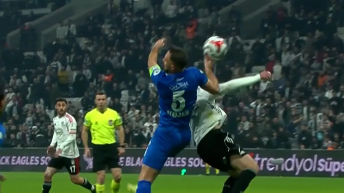 Beşiktaş’tan hakem tepkisi: “Kukla var” – Galeri Beşiktaş’tan hakem tepkisi: “Kukla var” – Galeri