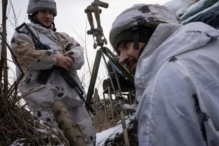 Rusya Ukrayna sınırında savaş çanları! Cephe hattı görüntülendi