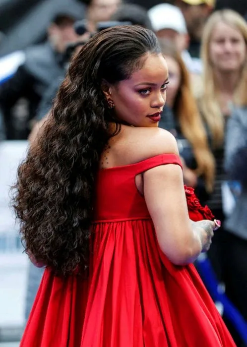 Gupse Özay’dan Rihanna paylaşımı: Ben ona kilo al demedim