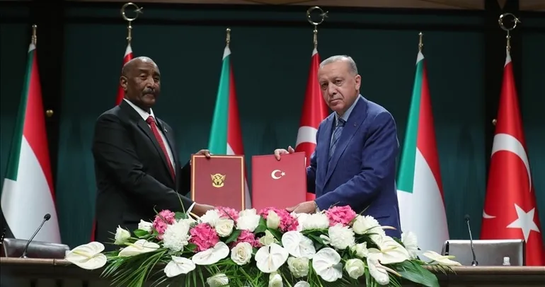 Önce Allah’a sonra Erdoğan’a güveniyoruz