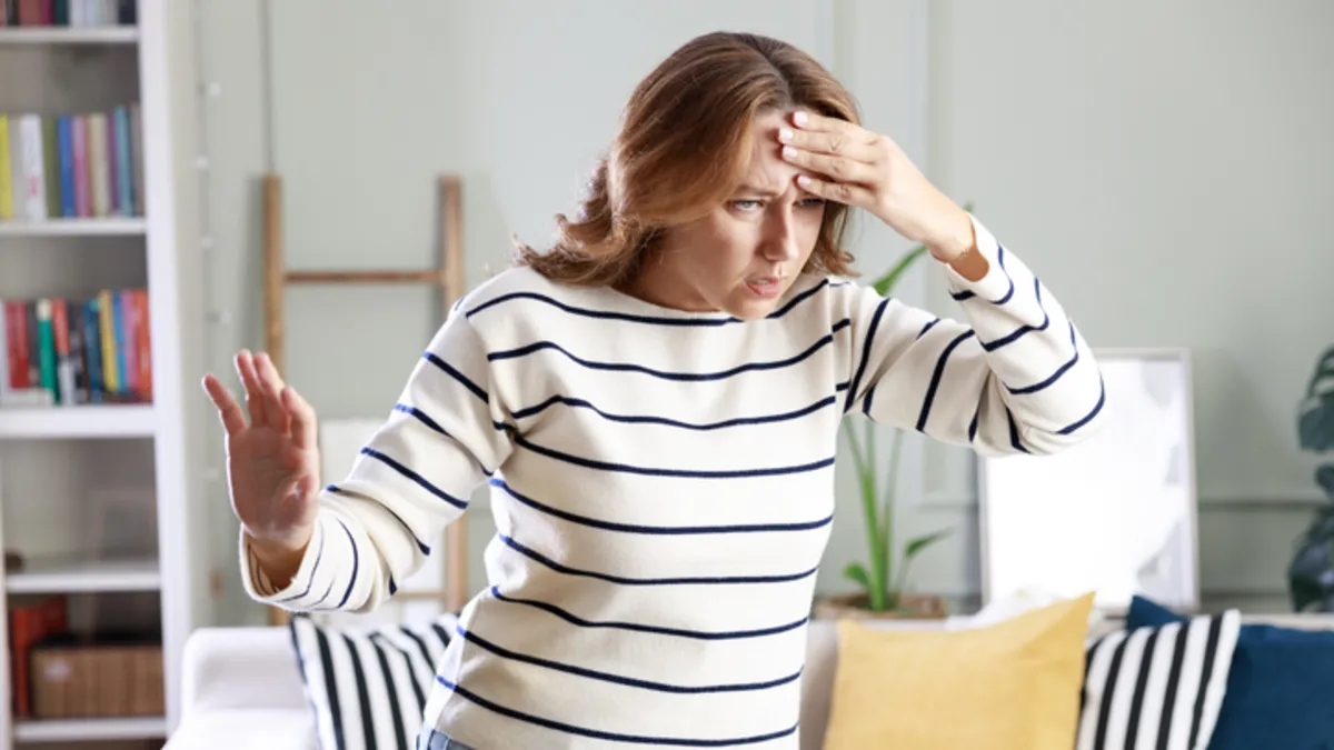 Sessiz tehlike: Sadece bir kez kafanızı çarpmanız bile bu hastalığa yol açabilir! Sessiz tehlike: Sadece bir kez kafanızı çarpmanız bile bu hastalığa yol açabilir!