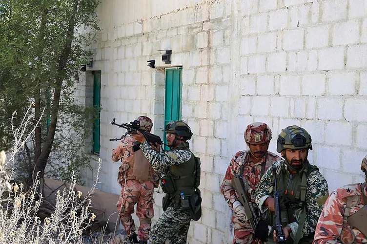 İsrail ortak planı devreye sokuyor! İran açık açık tehdit etti: Körfez ülkelerine ABD uyarısı