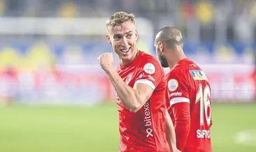 Buksa, dünyayı dolaştı Türkiye’de coştu!