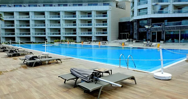 aileleriyle tatile gidebilir mi