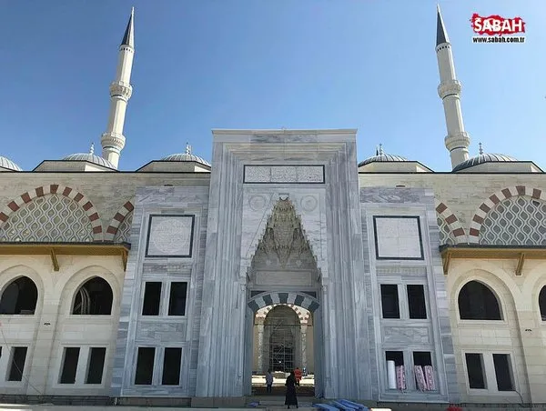 Çamlıca Camii'nin son hali görüntülendi! 58 gün sonra ibadete açılıyor