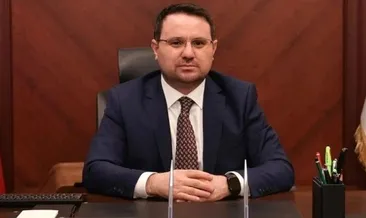 Kabinede iki bakan değişti