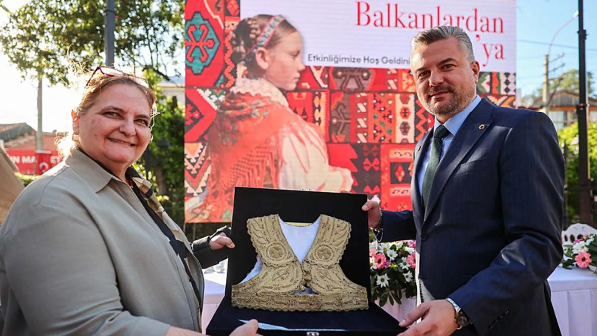 CHP’li Buca Belediye Başkanı Görkem Duman belediyeye ait taşınmazlara gözünü dikti: "Aslanlar gibi satıyor!"