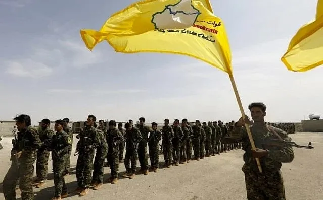 Yeni Suriye’de YPG/PYD oyun dışı kalıyor: Terör örgütü elebaşı Batı basınına PKK iş birliğini itiraf etti!