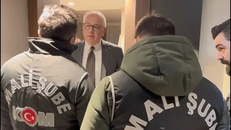 SON DAKİKA | CHP’yi CHP’liler yaktı! Kumpas telefon görüşmesine yansıdı