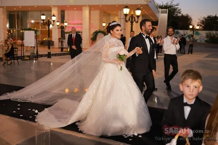 Ünlü oyuncu Ferit Kaya ile Yasemin Ceren evlendi! Yakışıklı oyuncu Barış Arduç düğünde halay çekti!