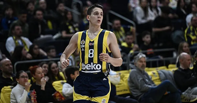 Fenerbahçe Beko’nun genç yıldızı Ömer Ege Ziyaettin dikkat çekiyor