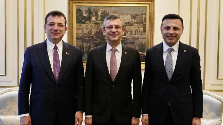 CHP’de mafya düzeni! CHP’li başkan kirli yapıyı tek tek deşifre etti