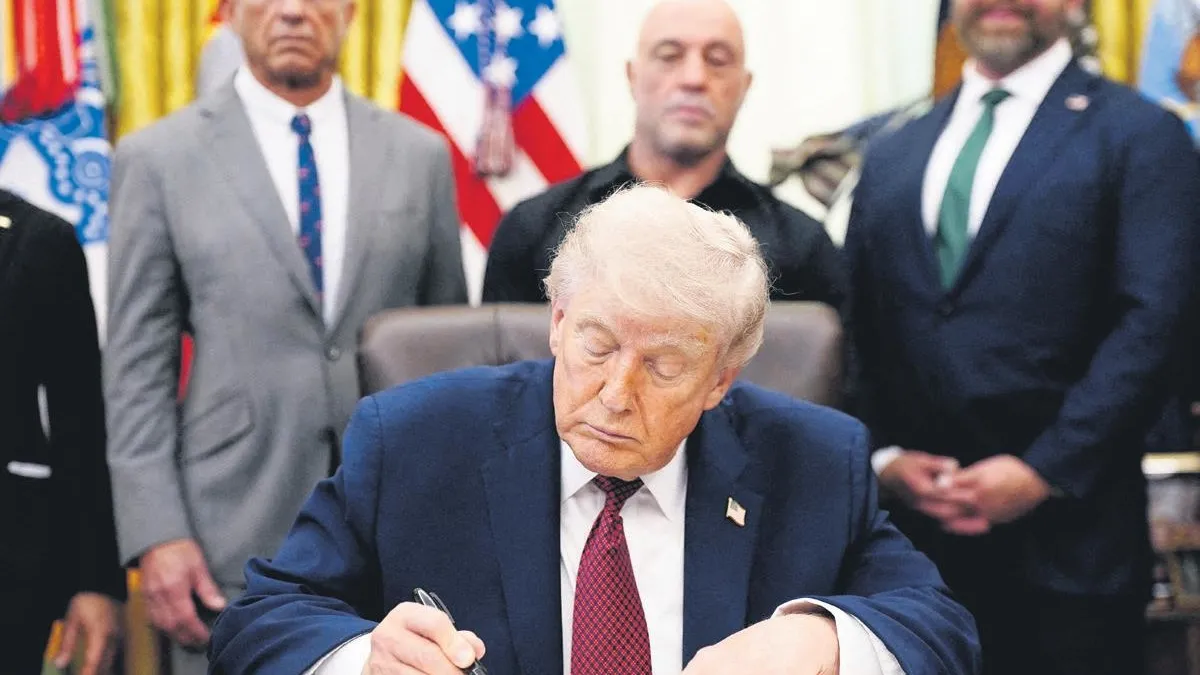 BBC: Trump döneminde borsada yasadışı işlem şüpheleri artıyor BBC: Trump döneminde borsada yasadışı işlem şüpheleri artıyor