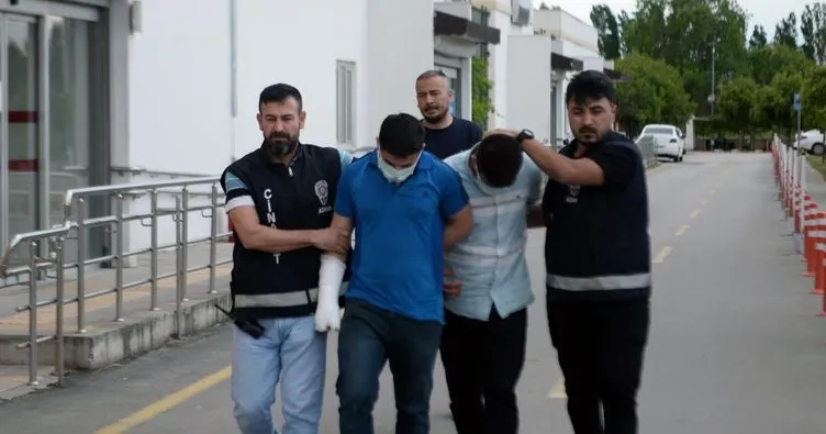 Dönercilerin yer kavgası: 1’i ağır 2 yaralı! Adana’da yer kavgasında dönerci kardeşleri vuran zanlı tutuklandı