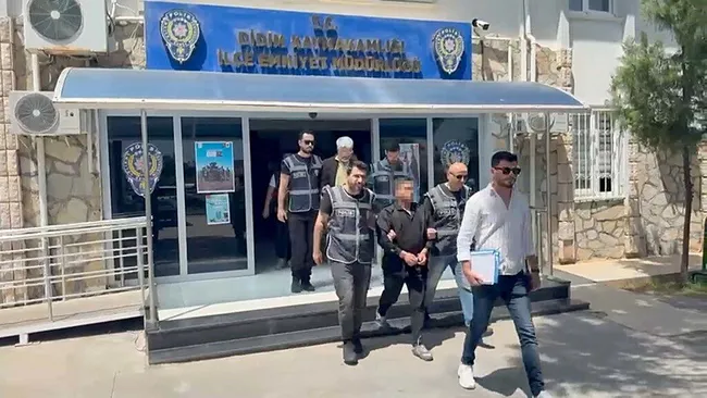 adiniz-teror-sorusturmasina-karisti-diyerek-evli-cifti-dolandirdilar-2-kisi-tutuklandi-1778777498191.jpeg