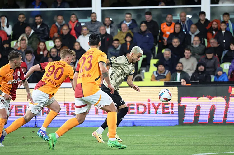 BODRUM FK GALATASARAY YAZAR YORUMLARI: Ahmet Çakar, Bodrum FK - G.Saray maçı hakeminin tek hatasını açıkladı!