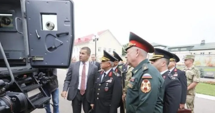 Jandarma’dan bir ilk! Orgeneral Arif Çetin Rusya’da