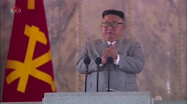 SON DAKİKA! Kuzey Kore liderini daha önce hiç böyle görmediniz!  Kim Jong Un gözyaşları içinde özür diledi