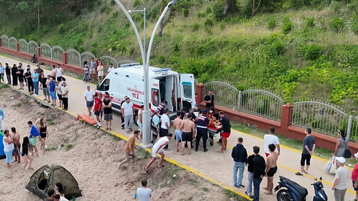 Kocaeli Kandıra’da denizde facia: 2 kişi boğuldu! 1 kişi aranıyor Kocaeli Kandıra’da denizde facia: 2 kişi boğuldu! 1 kişi aranıyor