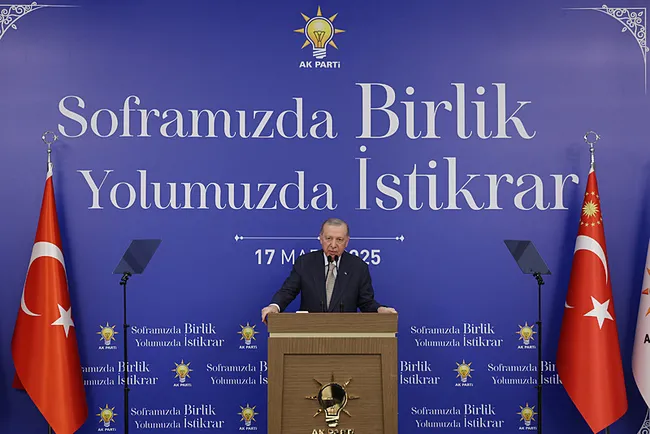 son-dakika-baskan-erdogan-terorsuz-turkiye-icin-cesur-bir-adim-attik-1742233005253.jpeg Son dakika: Başkan Erdoğan: Terörsüz Türkiye için cesur bir adım attık