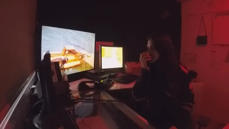 İstanbul Boğazı'nda hareketli dakikalar!