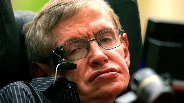 Stephen Hawking'in ölmeden önceki uyarıları!