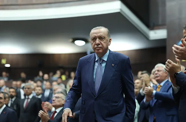 son-dakika-baskan-erdogan-cumartesi-gunu-ne-aciklayacak-terorsuz-turkiyede-tarihi-gun-1752135063742.jpg Son dakika: Başkan Erdoğan Cumartesi günü ne açıklayacak? Terörsüz Türkiye'de tarihi gün!