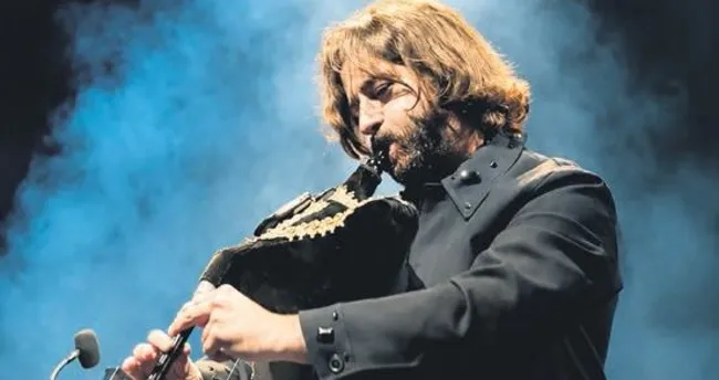 Koray Avcı’dan tulum sürprizi