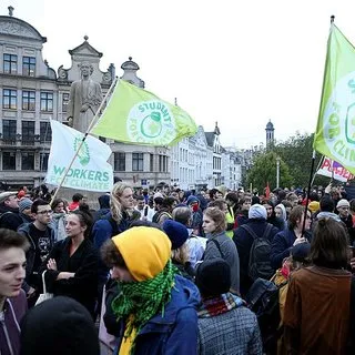 Belçika'da polis şiddeti protestosu