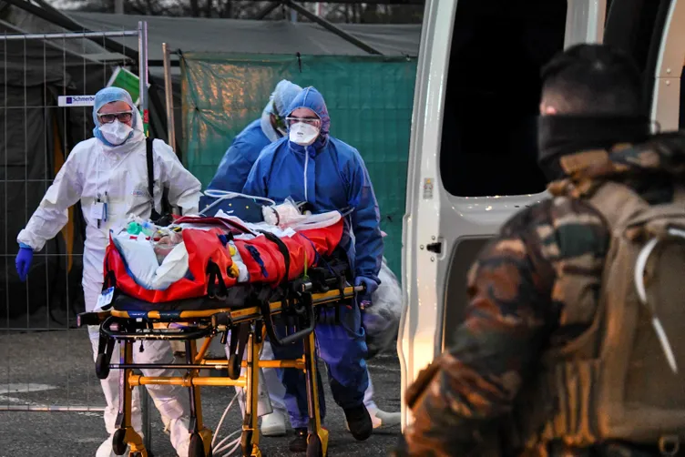 SON DAKİKA HABERİ | Corona virüs dünyada yayılmaya devam ediyor! İşte ülke ülke corona virüs rakamları!