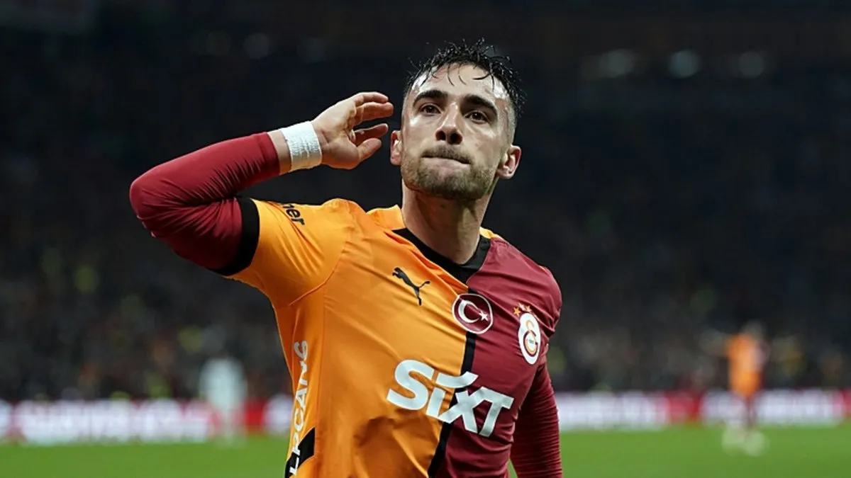 Yunus Akgün, Galatasaray formasıyla 100. maçına çıkıyor!
