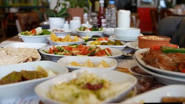 3te-1i-sofralara-ulasmadan-kayboluyor-gida-israfinin-maliyeti-1-trilyon-dolar-1780743590832.jpg