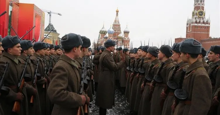 Rusya asker sayısını artırıyor