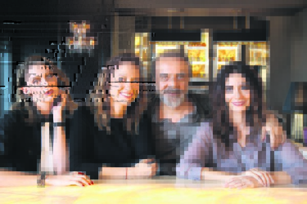 Pin kodlarına bakıp filmimde oynattım