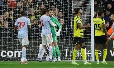 Watford - Manchester United maçında ilginç anlar! David de Gea, 2 dakikada maça damga vurdu...