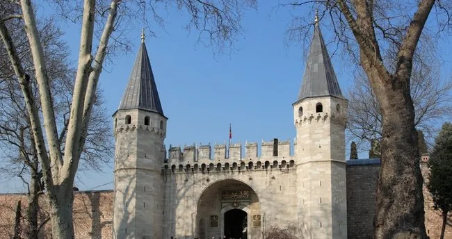 Topkapı Sarayı’nı Kim Yaptırdı? Topkapı Sarayı Ne Zaman ve Neden Yapıldı?