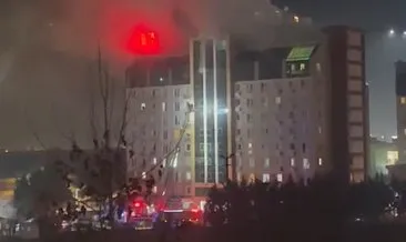 Esenyurt’ta 11 katlı rezidansta yangın