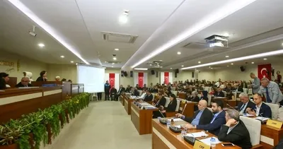 Karabağlar’da pazar yeri tartışması