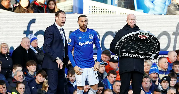 Cenk Tosun'u kızdırdılar - - Spor Haberleri