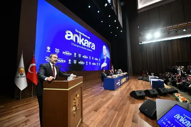 ak-parti-ankara-il-danisma-meclisi-toplandi-hakan-han-ozcan-bizim-soframiz-millete-hizmet-etmek-isteyen-herkes-1791560942925.jpg