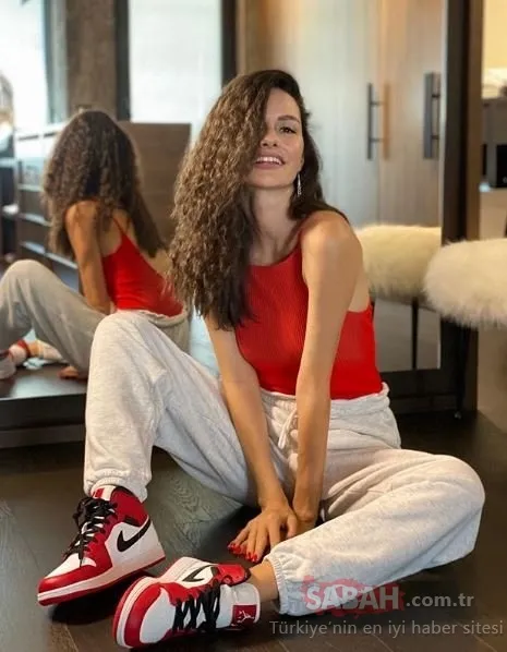 Şarkıcı Ceylan'ın süper lüks evi göz kamaştırdı! Sosyal medya yıkıldı!