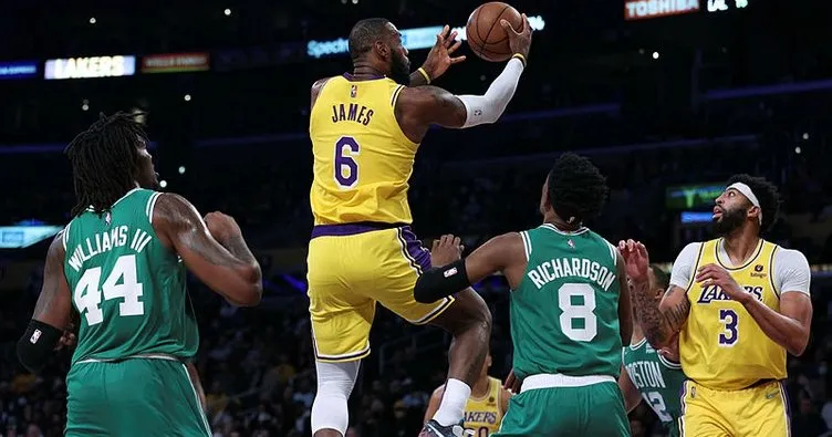 Los Angeles Lakers, Boston Celtics’e 15 sayı fark attı