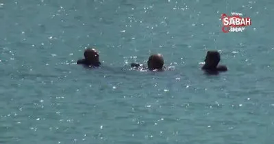 Nehirde yüzen yaşlı adam polisi alarma geçirdi | Video