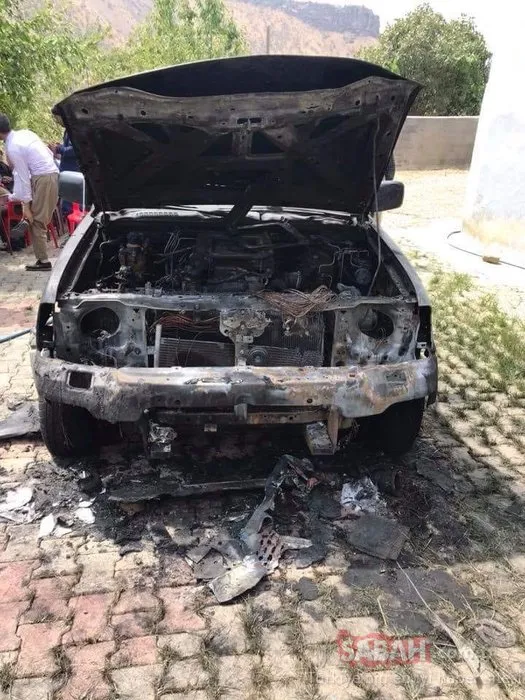 Hakkari AK Parti milletvekilinin aracı ateşe verildi