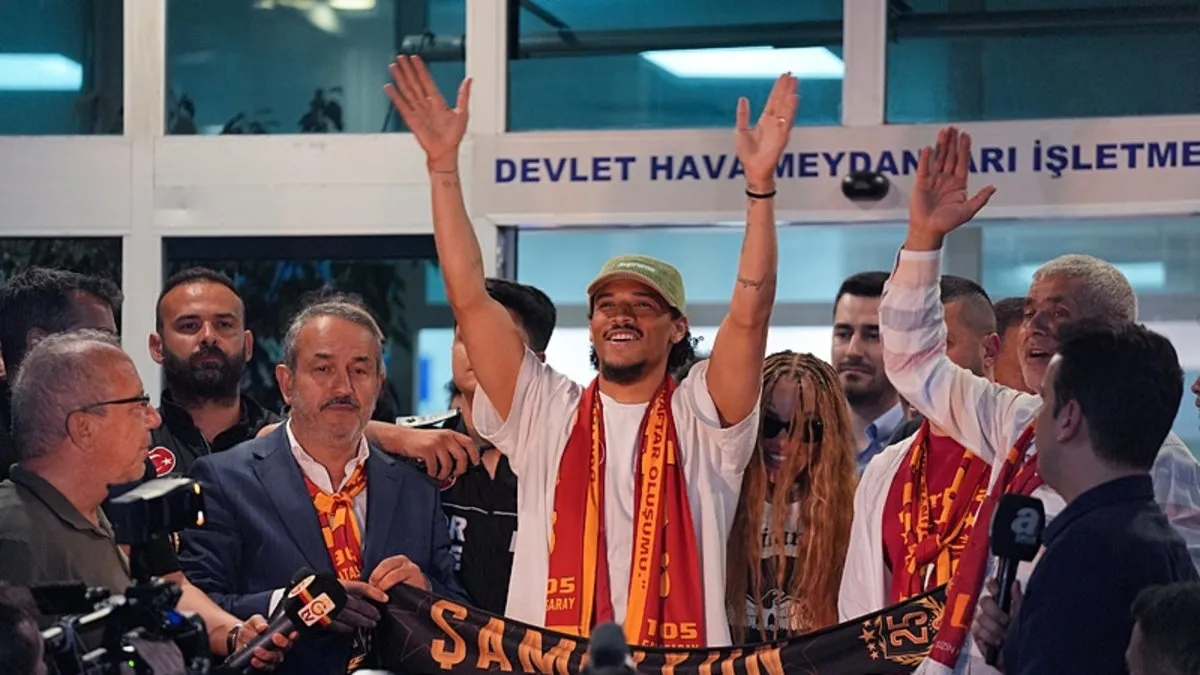 Leroy Sane, Bayern Münih’e veda etti! Leroy Sane, Bayern Münih’e veda etti!