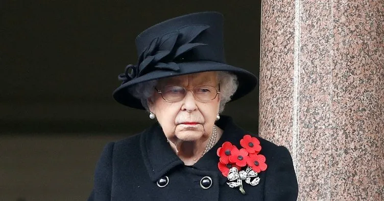 Kraliçe Elizabeth göreve döndü! 73 yıl sonra ilk kez tek başına...