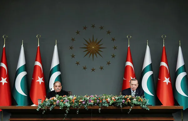 Son dakika! Başkan Erdoğan: Pakistan'la ticaret hacmi hedefi 5 milyar dolar