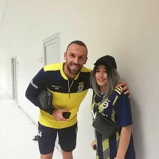 Kanser hastası genç kızın Fenerbahçe'yle buluşma hayali gerçek oldu