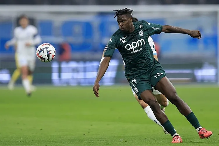 Galatasaray, Yves Bissouma’nın transferini bitiriyor! Fenerbahçe’ye büyük çalım...